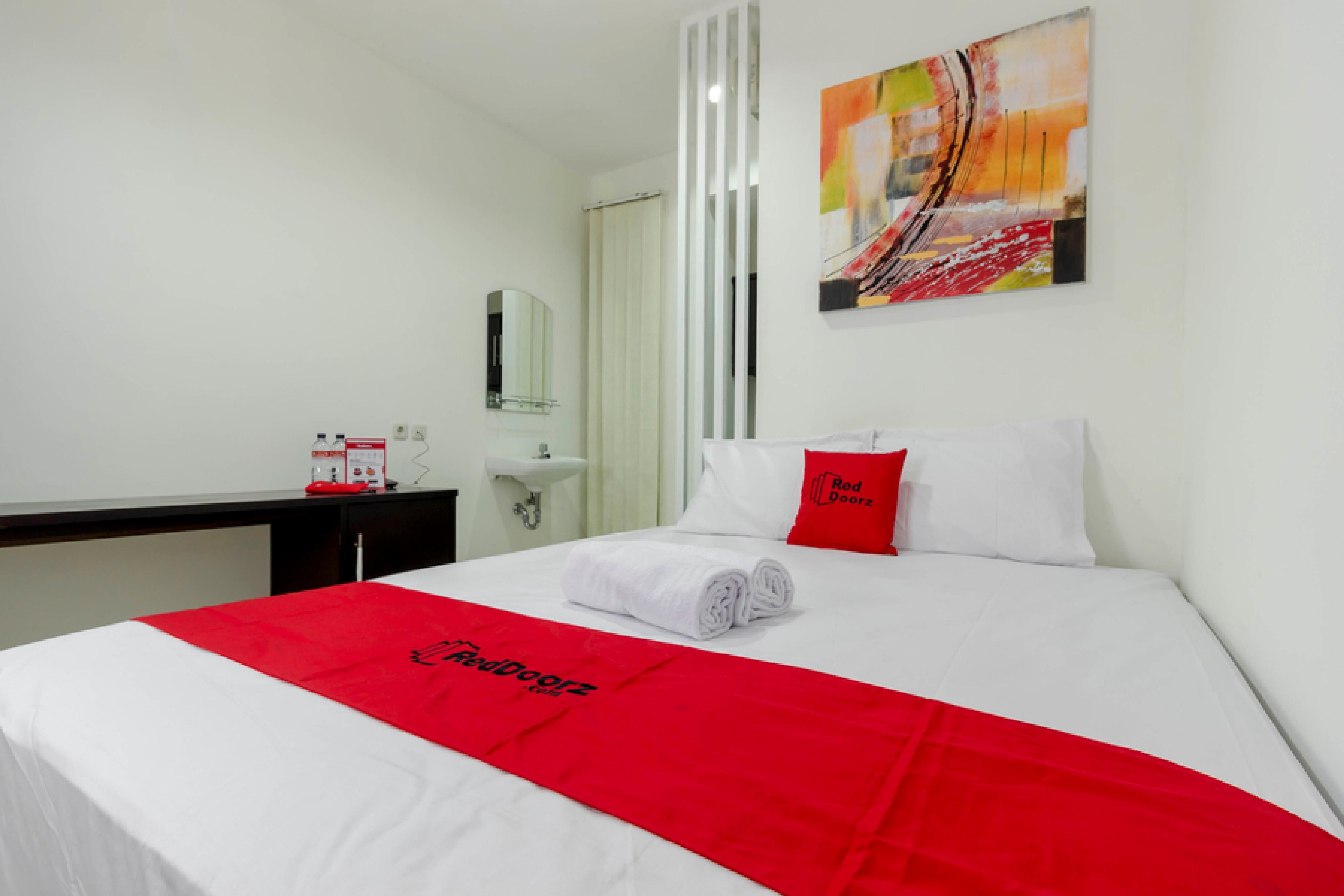 Reddoorz Plus @ Pasar Baru Jacarta Exterior foto